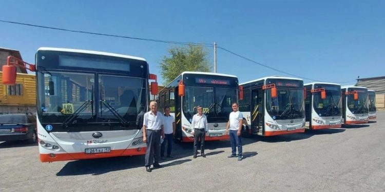 ШЫМКЕНТ:  ЖАҢА АВТОБУСТАР БАҒЫТҚА ШЫҚТЫ