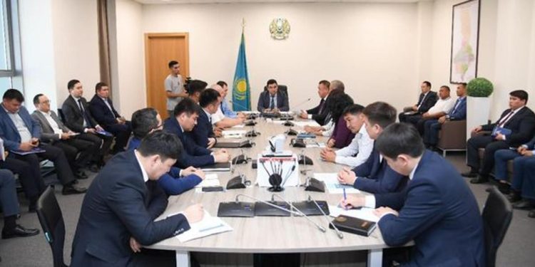 ТҮРКІСТАНДА ҚҰҚЫҚ ҚОРҒАУ ОРГАНДАРЫ МЕН БИЗНЕС ӨКІЛДЕРІ КЕЗДЕСТІ