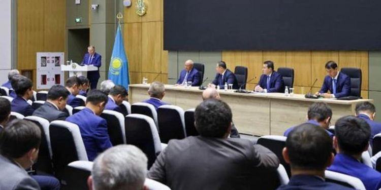 ДАРХАН САТЫБАЛДЫ – ТҮРКІСТАН ОБЛЫСЫНЫҢ ЖАҢА ӘКІМІ