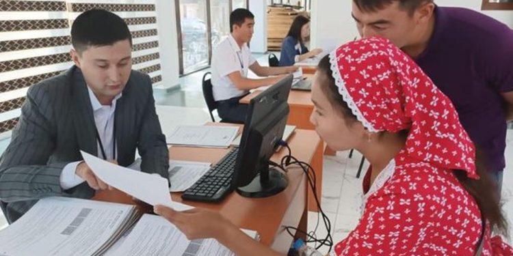 ТҮРКІСТАН: КЕЛЕС АУДАНЫНДА 3 МЫҢҒА ЖУЫҚ АЗАМАТ ЖҰМЫСПЕН ҚАМТУ ШАРАЛАРЫНА ТАРТЫЛДЫ