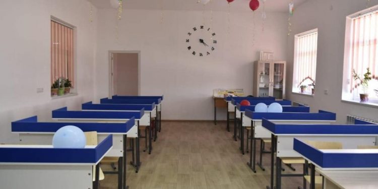 ТҮРКІСТАН: САУРАН АУДАНЫНДА 3 ЖАҢА МЕКТЕП ПАЙДАЛАНУҒА БЕРІЛДІ
