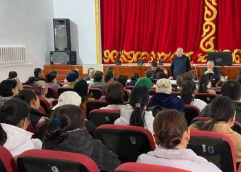 Жигули Дайрабаев: Азаматтардың денсаулығын сақтау – мемлекеттің басты міндеттерінің бірі