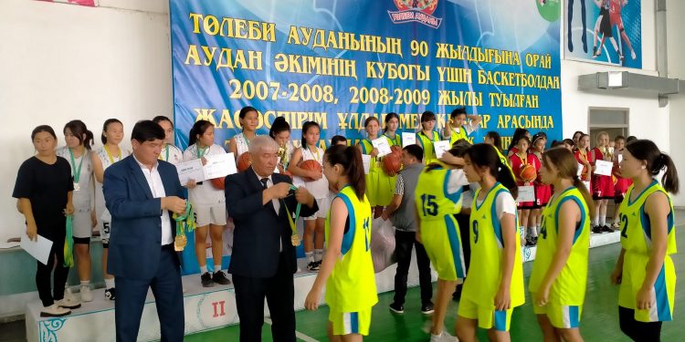 Баскетболдан Төлеби ауданының ашық біріншілігі өз мәресіне жетті