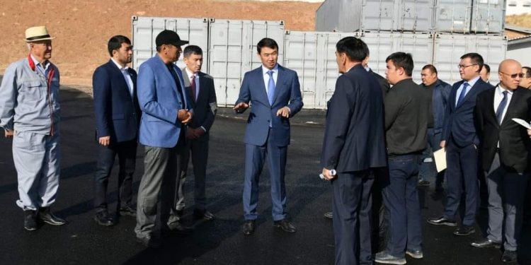 Түркістан: Облыс әкімі Сарыағаш ауданының тұрғындарымен кездесті