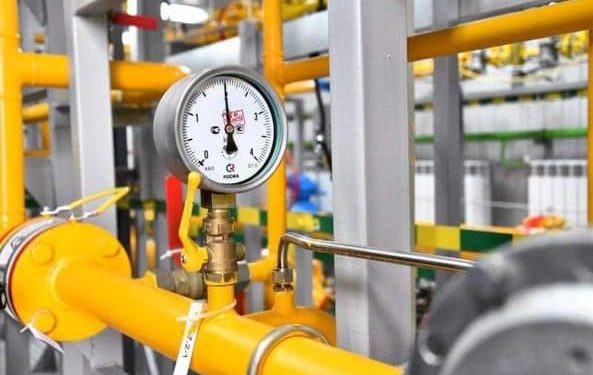 ТҮРКІСТАНДА ТҰРҒЫН ҮЙЛЕР МЕН МЕКЕМЕЛЕРГЕ ЖЫЛУ БЕРІЛЕ БАСТАДЫ