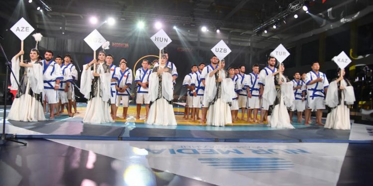 ТҮРКІСТАНДА ҚАЗАҚ КҮРЕСІНЕН «TURAN BARYSY» АЗИЯ КУБОГЫ БАСТАЛДЫ