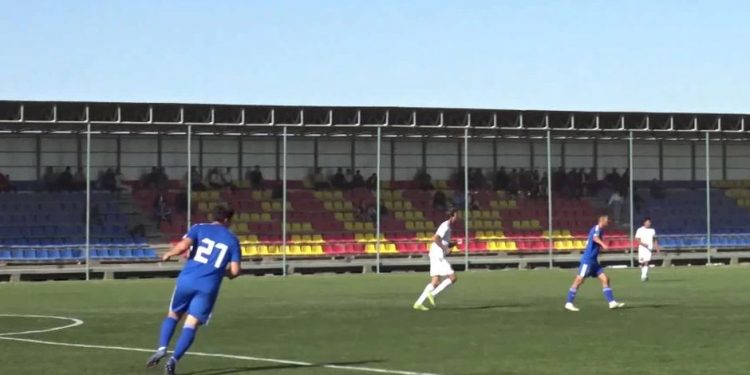 «Арыс» футбол командасы чемпионатты сәтті өткізіп жатыр