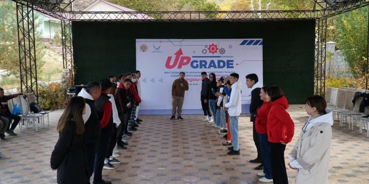 Түркістан: Төлебидегі семинар- тренингте жастар озық идеяларын ұсынды