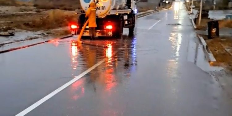 СУ БАСУ ҚАУІПІ БАР АУМАҚТАР ТҰРАҚТЫ БАҚЫЛАУДА.