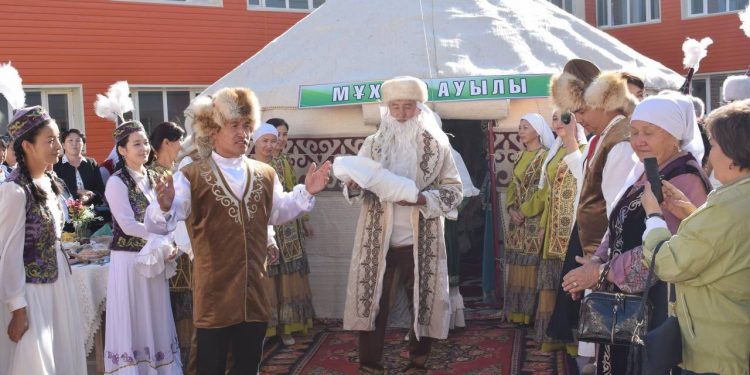 Отырарда «Мұхтар Әуезов мұрасы — ұлт қазынасы» шарасы өтті