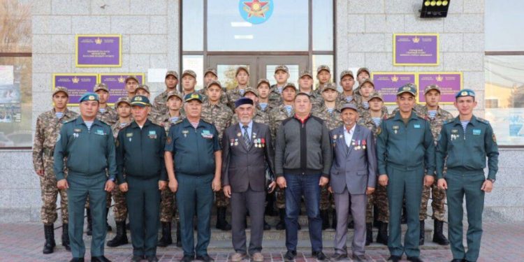Болашақ десантшылар Шымкенттен әскерге аттанды