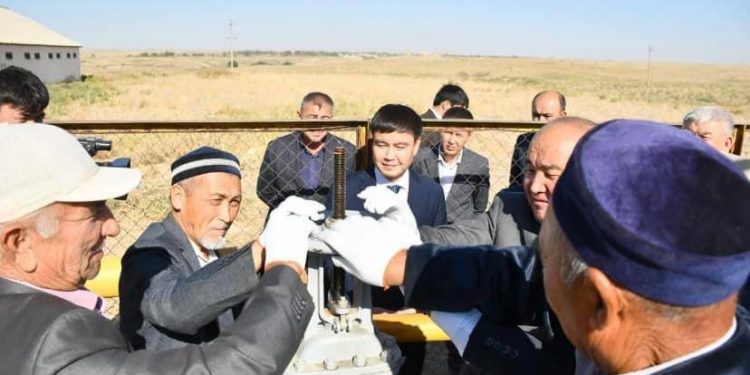ТҮРКІСТАН: Ордабасыда екі ауылға көгілдір отын берілді