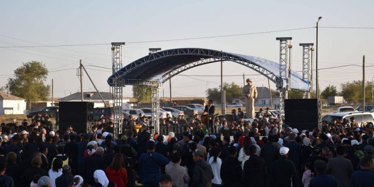 ТҮРКІСТАН: Созақта майдангерлер мен батыр аналар дәріптелді