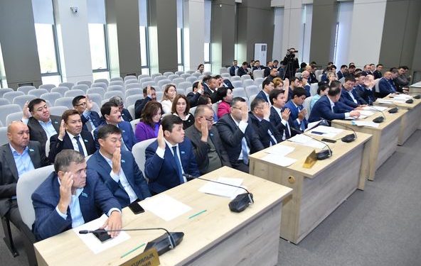 ТҮРКІСТАН ОБЛЫСТЫҚ МӘСЛИХАТЫНЫҢ КЕЗЕКТЕН ТЫС СЕССИЯСЫ ӨТТІ