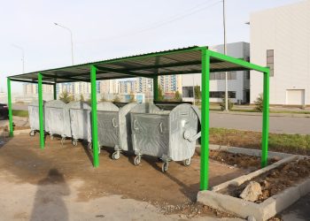 Шымкент : Қоқыс контейнерлері жаңасына ауысты
