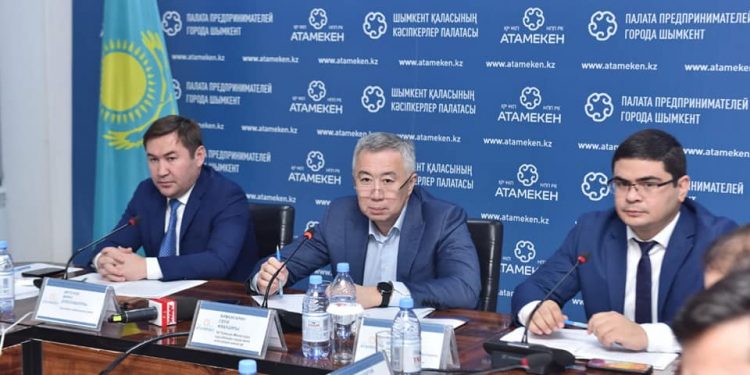 ҚР Премьер-министрінің орынбасары Шымкент кәсіпкерлерімен кездесті