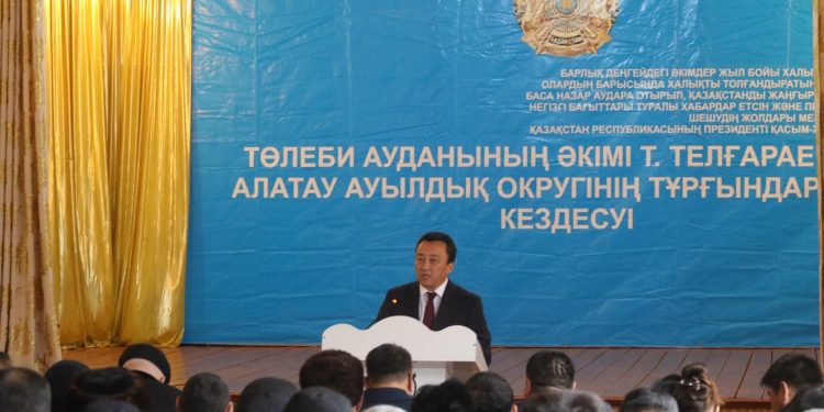 ТӨЛЕБИДЕ ТҮНГІ ЖАРЫҚ ҚОЙЫЛЫП, ЭЛЕКТР ЖҮЙЕЛЕРІ ЖАҢАРТЫЛУДА