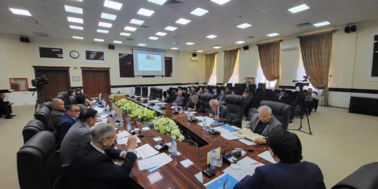 ҚОҒАМДЫҚ КЕҢЕС ОТЫРЫСЫНДА СЫБАЙЛАС ЖЕМҚОРЛЫҚ ТӘУЕКЕЛДЕРІН ІШКІ ТАЛДАУ НӘТИЖЕСІ ТАЛҚЫЛАНДЫ