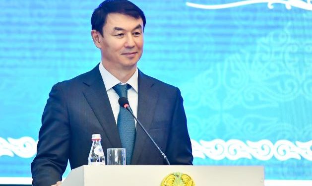 ТҮРКІСТАН: Облыс әкімі Арыс және Отырар тұрғындарымен кездеседі
