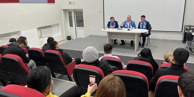 КАНДИДАТ НҰРЛАН ӘУЕСБАЕВ ЖАҢАӨЗЕНДІКТЕРМЕН КЕЗДЕСТІ