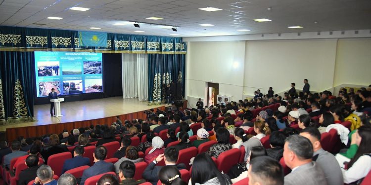 ТҮРКІСТАН: ДАРХАН САТЫБАЛДЫ АРЫСТЫҚТАРМЕН КЕЗДЕСТІ