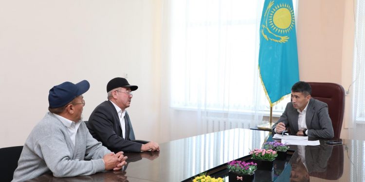 САРЫАҒАШ: ТҰРҒЫНДАР МӘСЕЛЕСІ АУДАН ӘКІМІНІҢ БАҚЫЛАУЫНДА