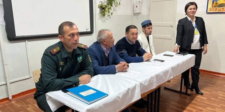 КЕНТАУ: ЭТНОСАРАЛЫҚ КЕЛІСІМДІ САҚТАУ ЖӘНЕ ӘСКЕРИ МІНДЕТТІ ОРЫНДАУ ШАРАСЫ НАСИХАТТАЛДЫ