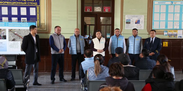 ТҮРКІСТАН: ТЕМІРЖОЛШЫЛАР КАНДИДАТ Қ.К.ТОҚАЕВТЫ ҚОЛДАЙДЫ