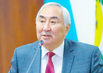 Жигули Дайрабаев ауыл шаруашылығы өндірушілерімен кездесті