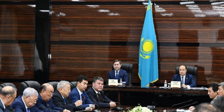 ШЫМКЕНТ ҚАЛАСЫНЫҢ ӘКІМІ МҰРАТ ӘЙТЕНОВ ҚЫЗМЕТІНЕ ҚАЙТА ТАҒАЙЫНДАЛДЫ