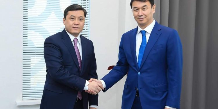 ТҮРКІСТАН ОБЛЫСЫ ӘКІМІНІҢ ОРЫНБАСАРЫ ТАҒАЙЫНДАЛДЫ