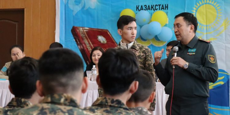 Жастарға әскердің берер пайдасы мол