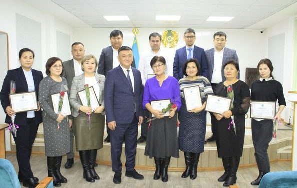 САЙРАМ: ҚАРЖЫ ЖҮЙЕСІНІҢ ҚЫЗМЕТКЕРЛЕРІ МЕН ЗЕЙНЕТКЕРЛЕРІНІҢ ЕҢБЕКТЕРІ ЕЛЕНДІ
