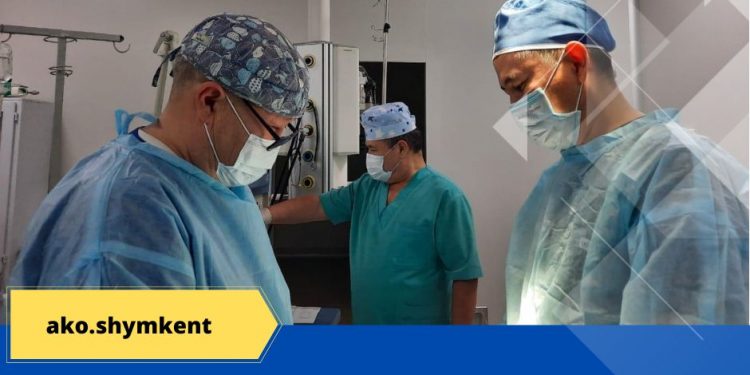 Шымкентте төрт айлық сәбиге хирургиялық әдіспен күрделі ота жасады