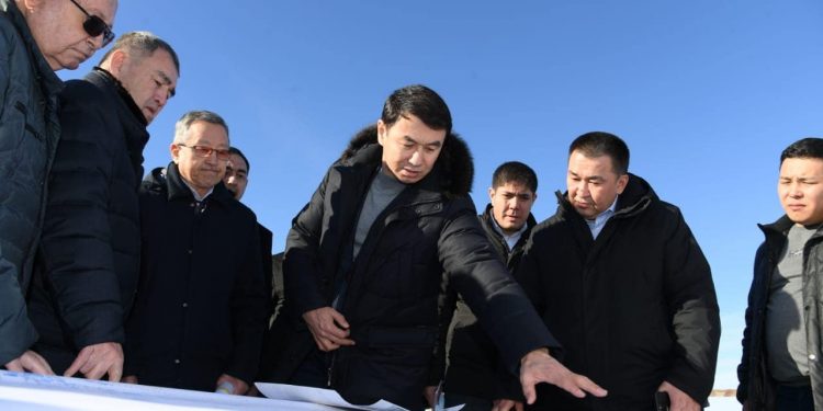 ТҮРКІСТАН ОБЛЫСЫНДА МЫҢ АДАМДЫ ЖҰМЫСПЕН ҚАМТИТЫН ЗАУЫТ ҚҰРЫЛЫСЫ БАСТАЛДЫ