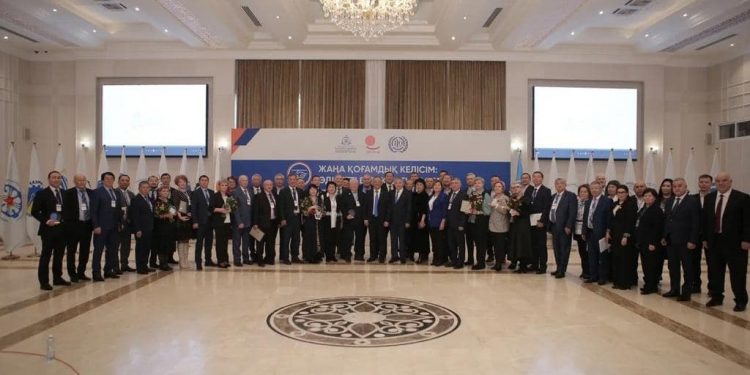 ФПРК призвала соцпартнеров к построению справедливых трудовых отношений