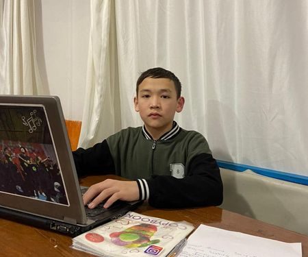 ТҮРКІСТАН: ТӨЛЕБИЛІК ОҚУШЫ ҚЫМЫЗ ҚҰЙҒЫШ РОБОТ ЖАСАДЫ