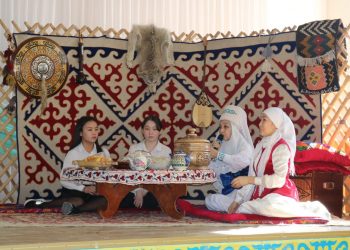 Шымкентте аналар байқауы өтті