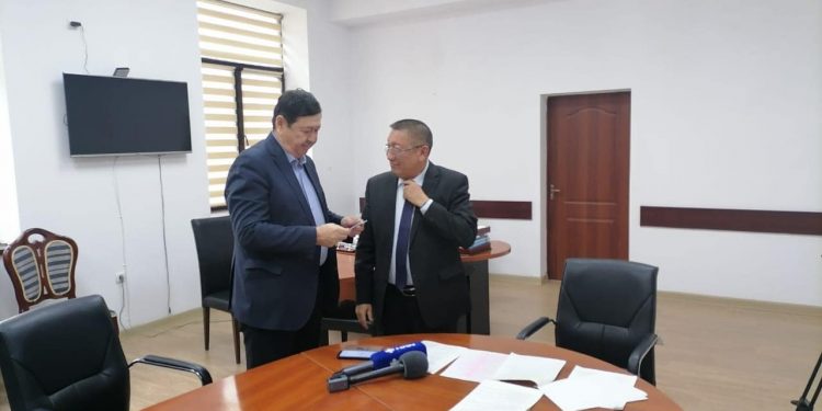 Түркістан: «Ауыл» партиясы облыстық филиалынан партиялық тізіммен ұсынылған кандидаттар тіркелді