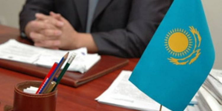 МЕМЛЕКЕТТІК ҚЫЗМЕТШІЛЕР САЙЛАУҒА ҚАТЫСА АЛА МА?