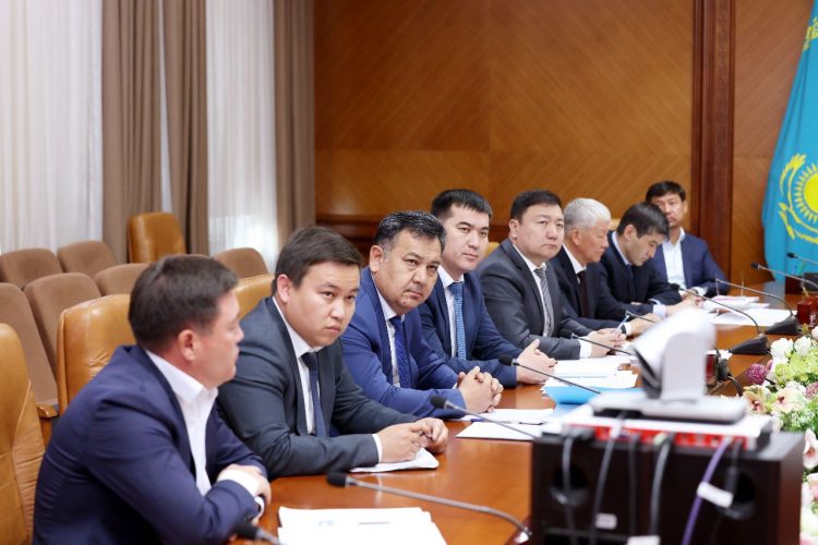 ШЫМКЕНТ ӘКІМІ ЖОЛ ҚАУІПСІЗДІГІН КҮШЕЙТУДІ ТАПСЫРДЫ