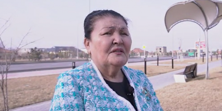 Түркістан: «AMANAT» партиясының белсендісі «Мен жастарға сенемін» челленджін қолдады