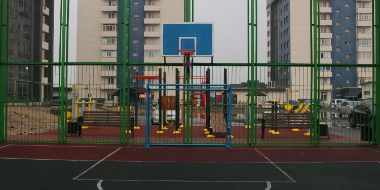 Шымкент : Қаратау ауданында абаттандыру жобалары қарқынды атқарылады