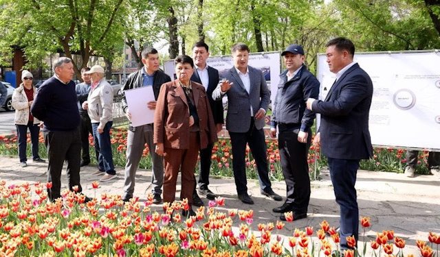 МҰРАТ ӘЙТЕНОВ: «ҚАЛАНЫ ЖАСЫЛ ЖЕЛЕККЕ АЙНАЛДЫРУ КЕРЕК»