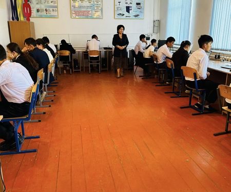 Түркістан облысы: Оқушылар білім сапасын мемлекеттік жалпыға міндетті стандартына сәйкестігін анықтау мақсатында сыңға түсті