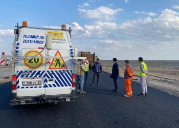 Түркістан-Шәуілдір бағытындағы жол қайта құрудан өткізіліп жатыр