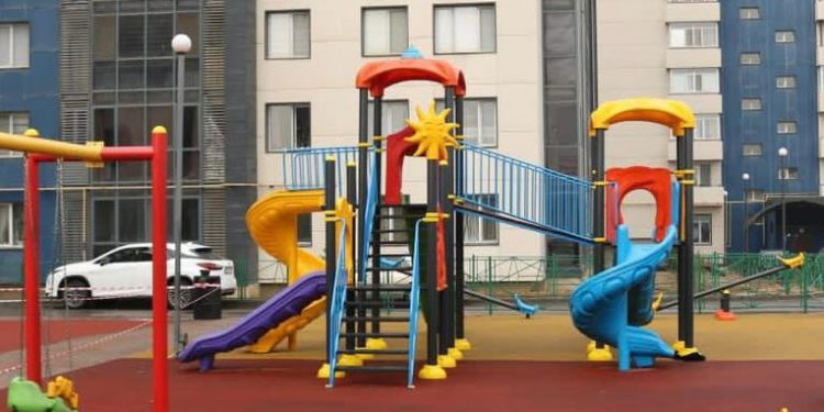 В центральной части Шымкента займутся благоустройством дворов и установят детские площадки