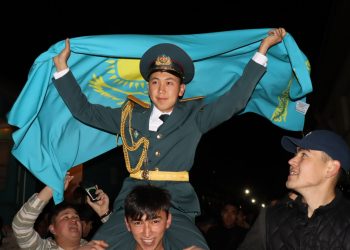 Шымкент : Сарбаздар әскери борышын абыроймен атқарып келді