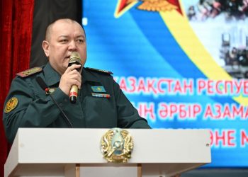 Шымкент: 40 әскерге шақырылушы Қорғаныс министрлігінің әскери бөліміне қызмет етуге аттанды
