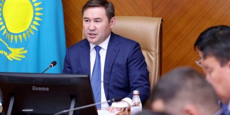 ШЫМКЕНТ: Санитарлық тазалық бойынша атқарылған жұмыстар талқыланды